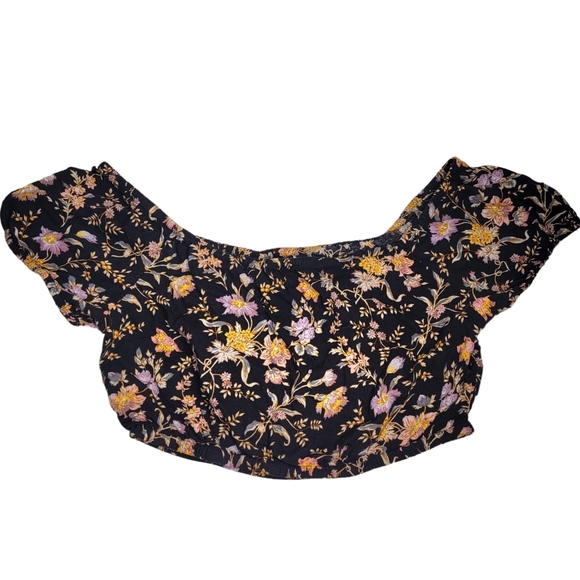 American Eagle Outfitters Tops - American Eagle Medium Crop Top Bohemian Black Orange Floral Off Shoulder Sexy